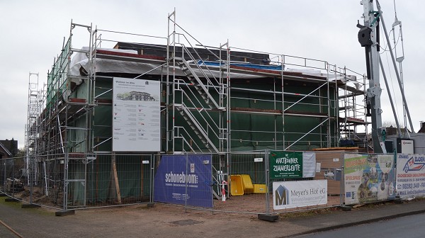 28.11.2025 - Alle Wohnungen sind da, zu und mit Fenstern und Türen